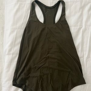 Lululemon workout tank